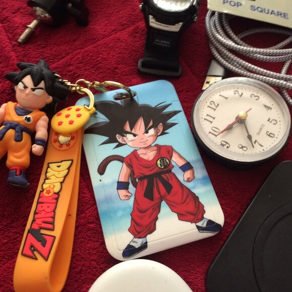 Electronic Gadjets Junk Box - Picture 6 of 7